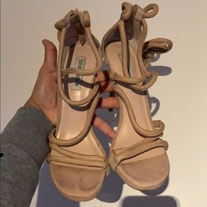 Blush nubuck heels size 8.5